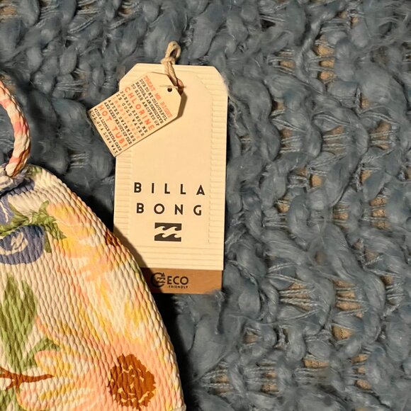 NWT Billabong Ur A Dream Bikini Top Multi Colored Floral Print Size XL/14 - Picture 5 of 6